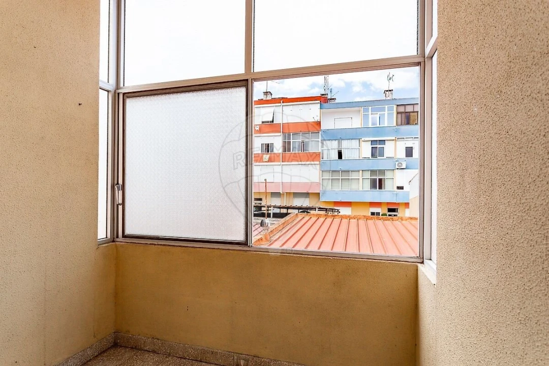 Apartamento T2 para Venda em Castanheira do Ribatejo e Cachoeiras Foto 21
