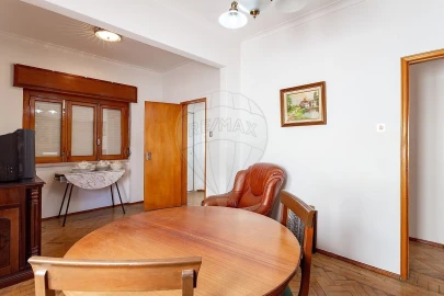 Apartamento T2 para Venda em Castanheira do Ribatejo e Cachoeiras