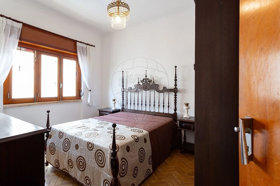Apartamento T2 para Venda em Castanheira do Ribatejo e Cachoeiras Foto 9