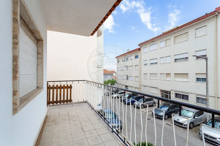 Apartamento T2 para Venda em Castanheira do Ribatejo e Cachoeiras Foto 30