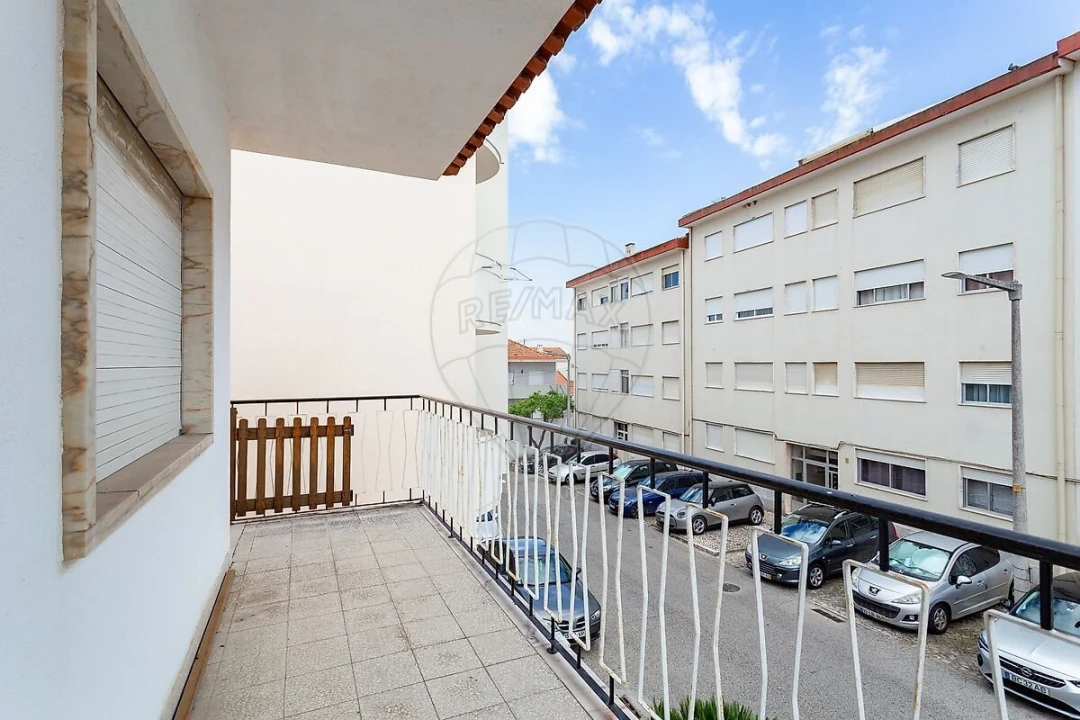 Apartamento T2 para Venda em Castanheira do Ribatejo e Cachoeiras Foto 30