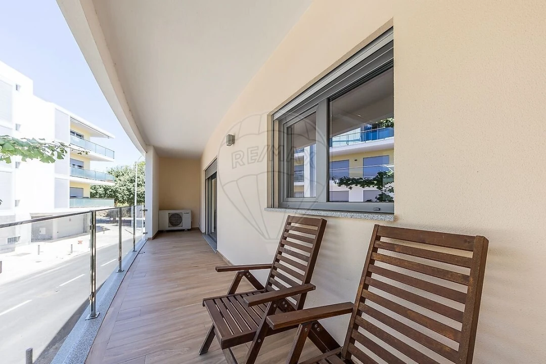 Apartamento T2 para Venda em Oeiras e São Julião da Barra, Paço de Arcos e Caxias Foto 25