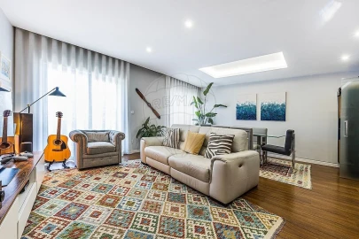 Apartamento T2 para Venda em Oeiras e São Julião da Barra, Paço de Arcos e Caxias