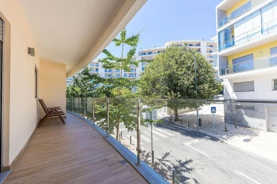 Apartamento T2 para Venda em Oeiras e São Julião da Barra, Paço de Arcos e Caxias