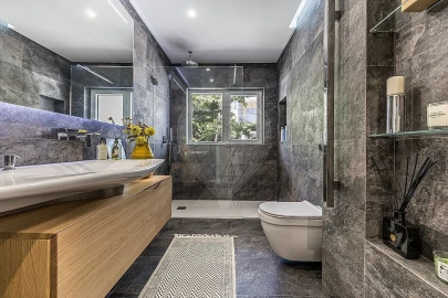 Apartamento T2 para Venda em Oeiras e São Julião da Barra, Paço de Arcos e Caxias