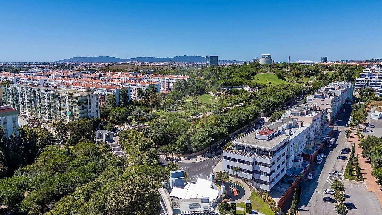 Apartamento T2 para Venda em Oeiras e São Julião da Barra, Paço de Arcos e Caxias Foto 42