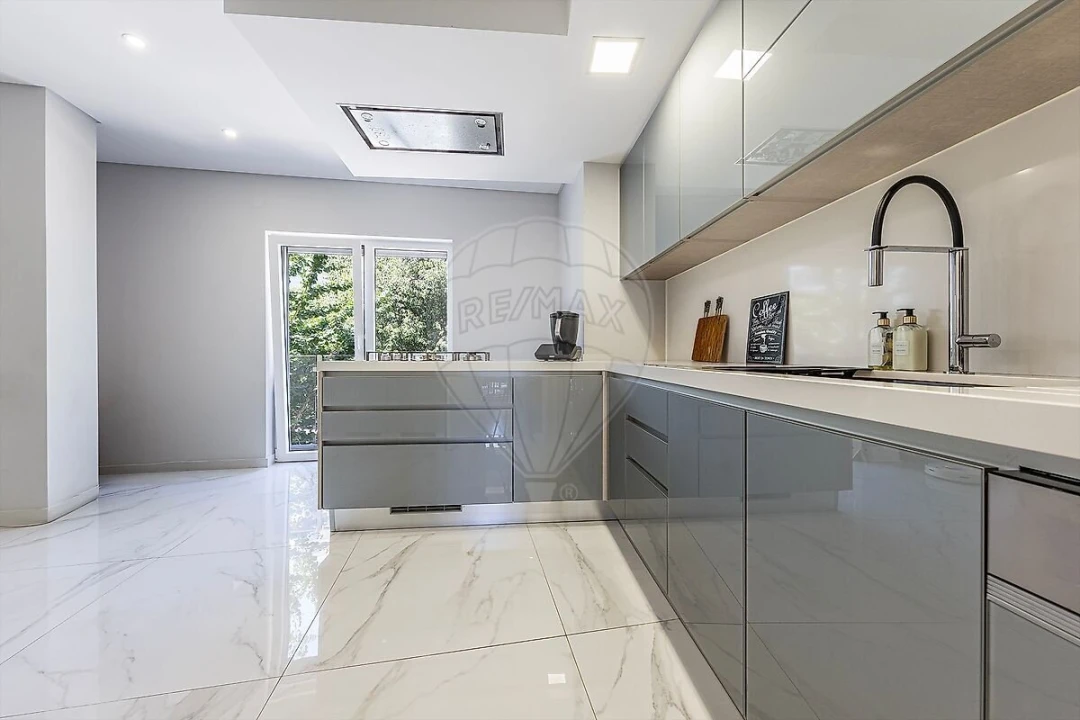 Apartamento T2 para Venda em Oeiras e São Julião da Barra, Paço de Arcos e Caxias Foto 18