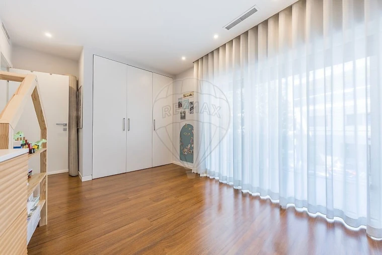 Apartamento T2 para Venda em Oeiras e São Julião da Barra, Paço de Arcos e Caxias Foto 34