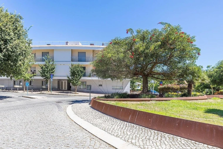 Apartamento T2 para Venda em Oeiras e São Julião da Barra, Paço de Arcos e Caxias Foto 44
