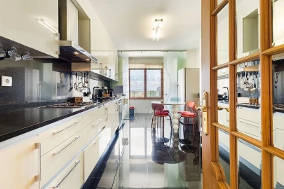 Apartamento T3 para Venda em Areeiro