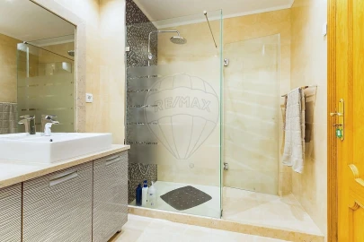 Apartamento T3 para Venda em Areeiro
