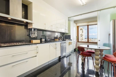 Apartamento T3 para Venda em Areeiro