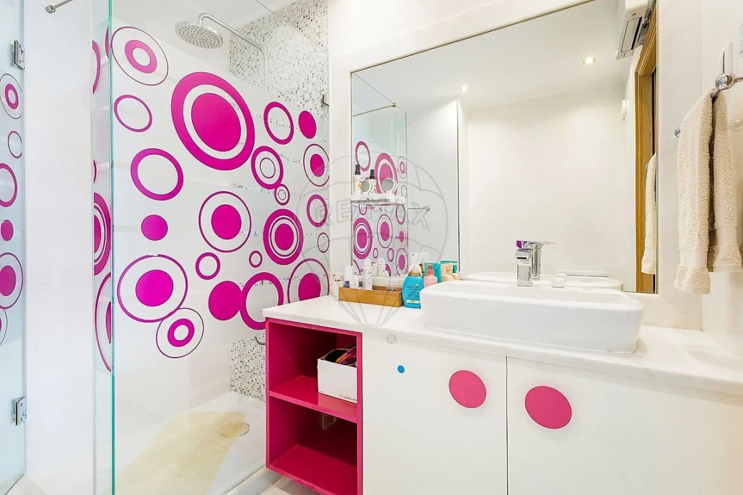 Apartamento T3 para Venda em Areeiro Foto 18