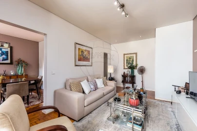 Apartamento T3 para Venda em Alvalade