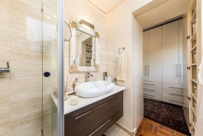 Apartamento T3 para Venda em Alvalade