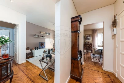 Apartamento T3 para Venda em Alvalade