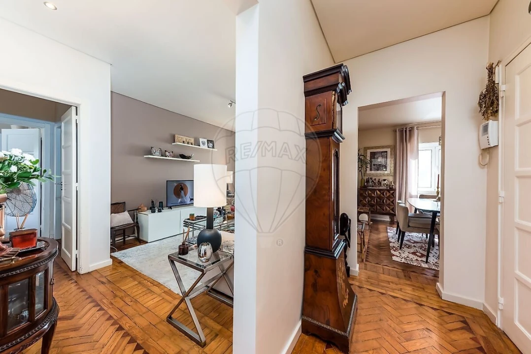 Apartamento T3 para Venda em Alvalade Foto 7