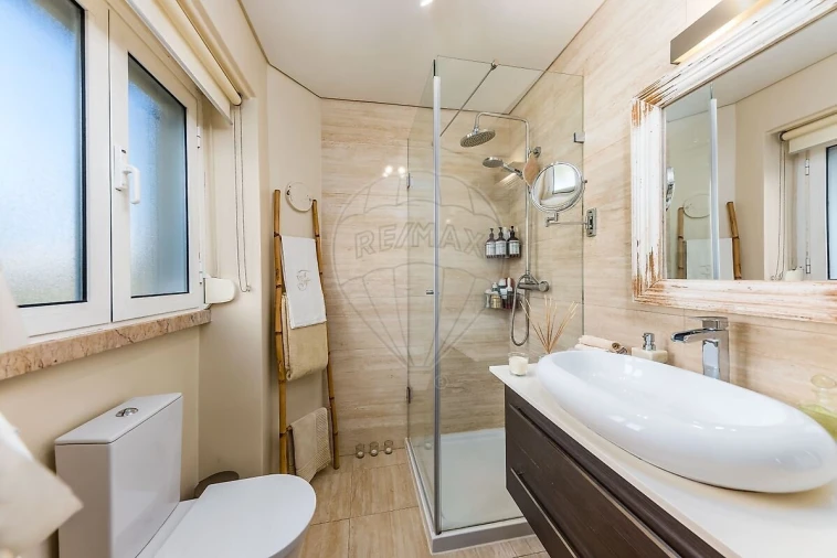 Apartamento T3 para Venda em Alvalade Foto 24