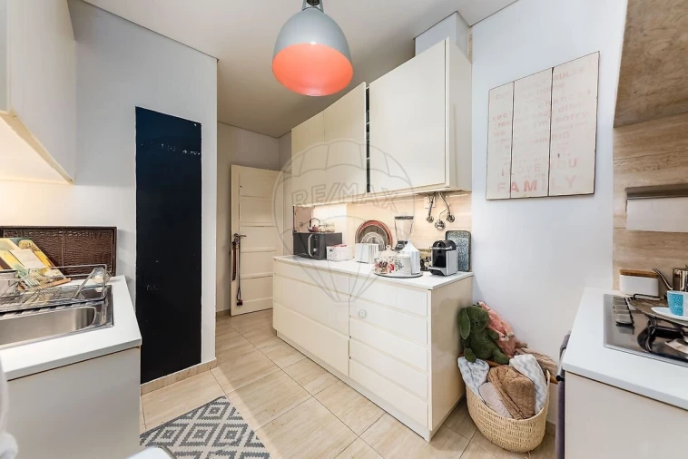 Apartamento T3 para Venda em Alvalade Foto 10