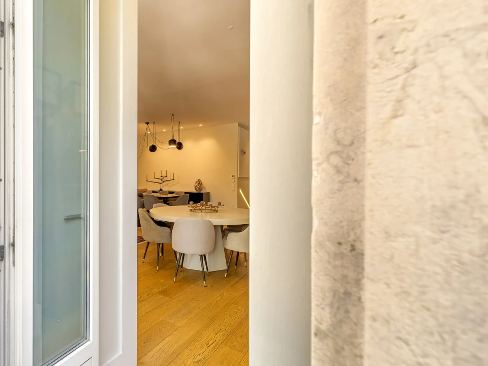 Apartamento T6 para Venda em Santo António Foto 8
