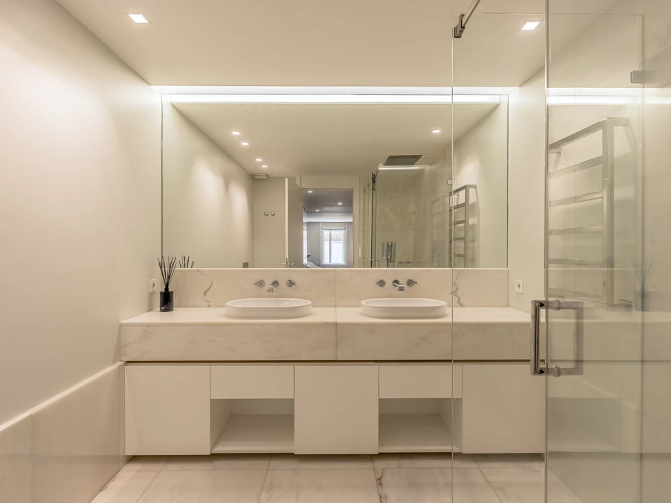 Apartamento T6 para Venda em Santo António Foto 15