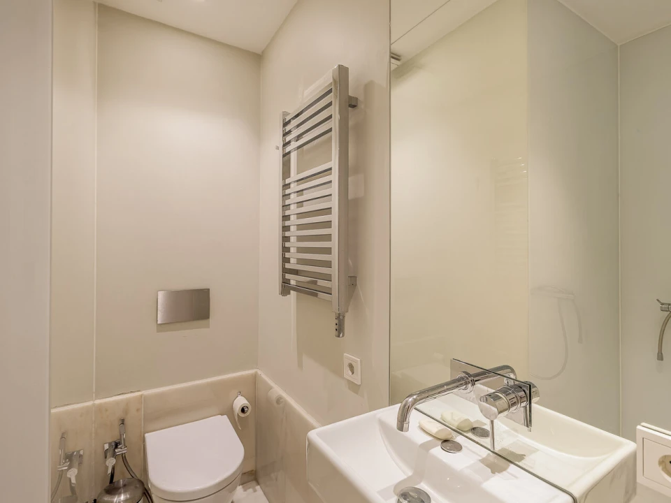 Apartamento T6 para Venda em Santo António Foto 17