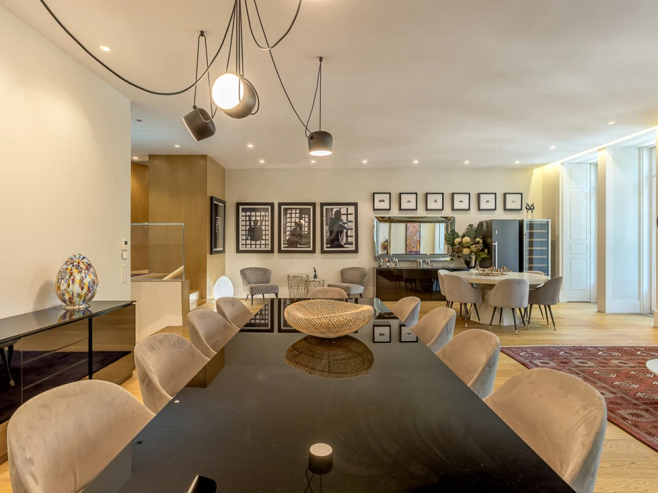 Apartamento T6 para Venda em Santo António Foto 24