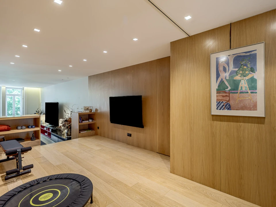 Apartamento T6 para Venda em Santo António Foto 28
