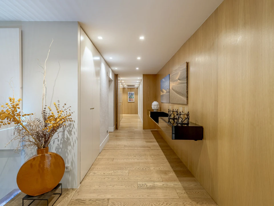 Apartamento T6 para Venda em Santo António Foto 31