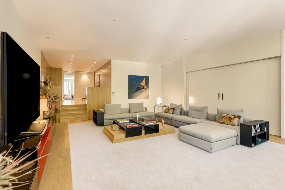 Apartamento T6 para Venda em Santo António Foto 46