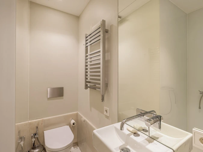 Apartamento T6 para Venda em Santo António Foto 17