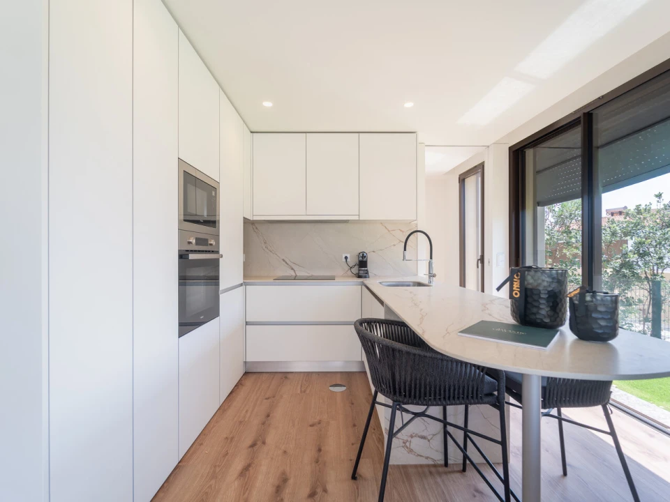 Apartamento T1 para Venda em Arcozelo Foto 9