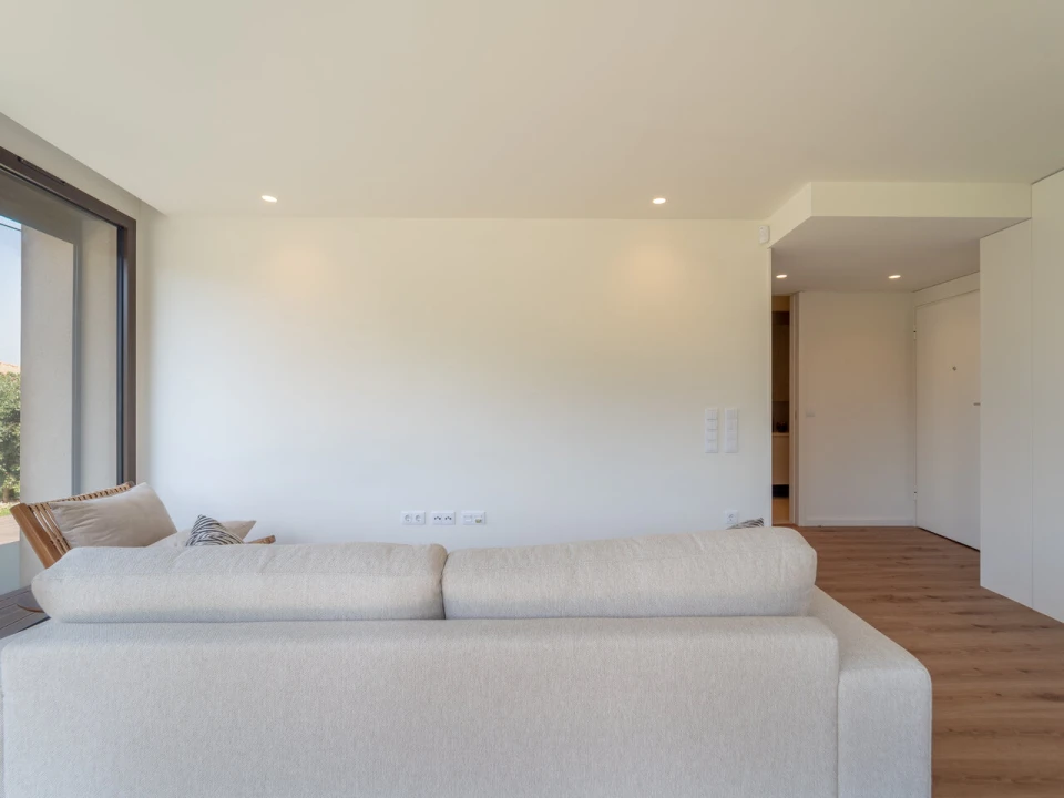 Apartamento T1 para Venda em Arcozelo Foto 17