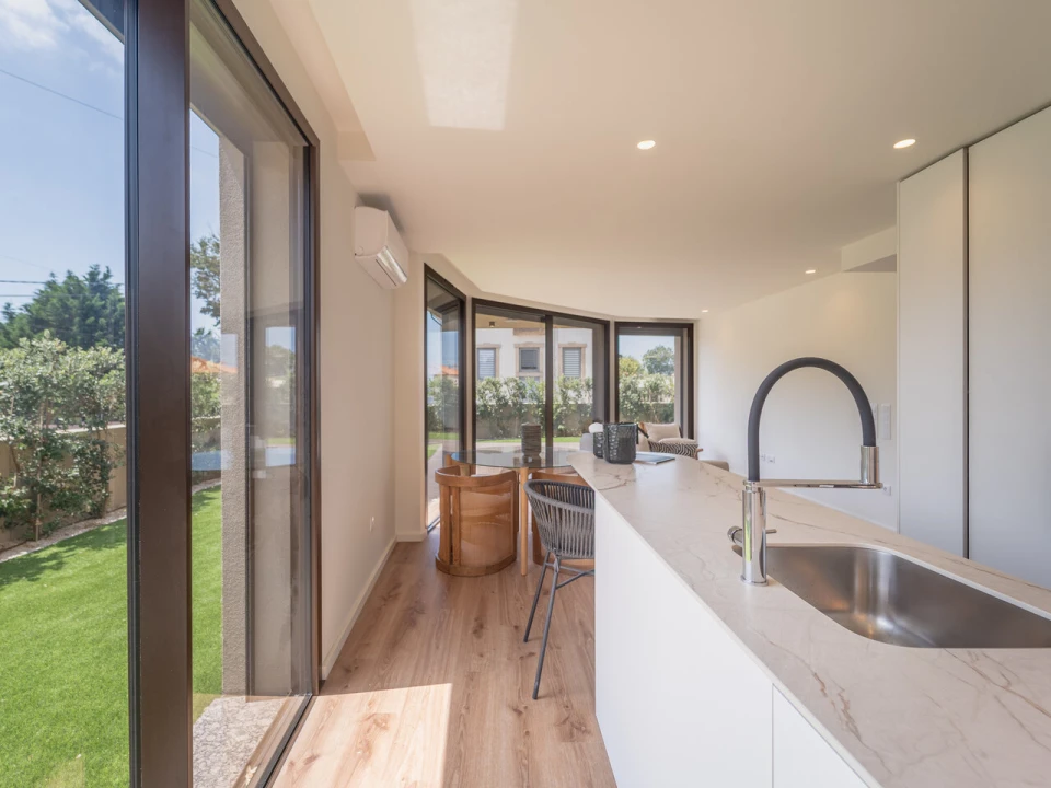 Apartamento T1 para Venda em Arcozelo Foto 18