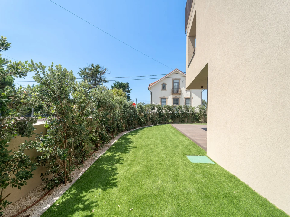 Apartamento T1 para Venda em Arcozelo Foto 30