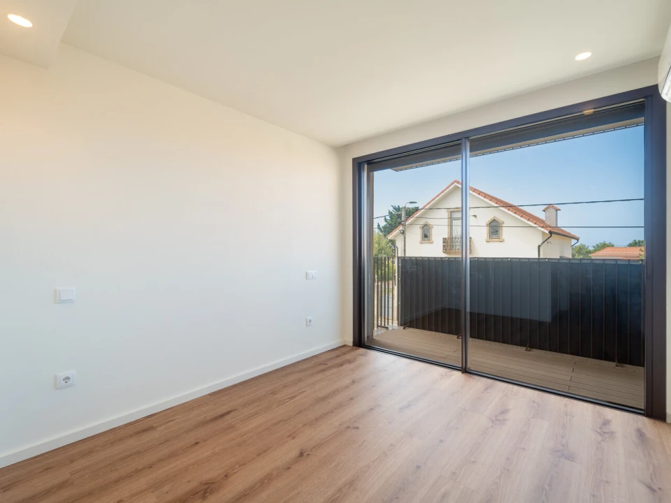 Apartamento T2 para Venda em Arcozelo Foto 7