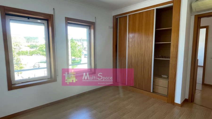 Moradia T3 para Venda em Vila Nova da Barquinha
