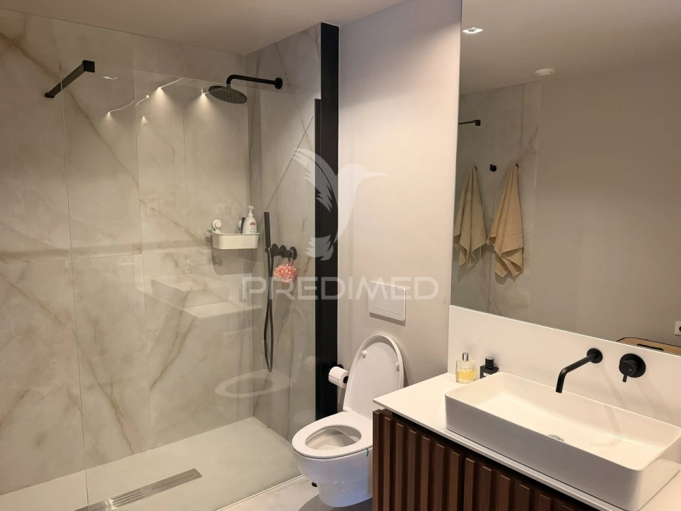 Apartamento T2 para Venda em Vila Nova de Famalicão e Calendário Foto 14