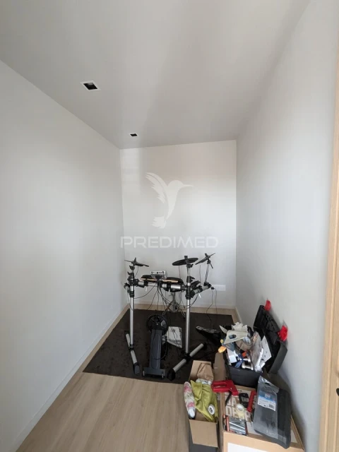 Apartamento T2 para Venda em Vila Nova de Famalicão e Calendário