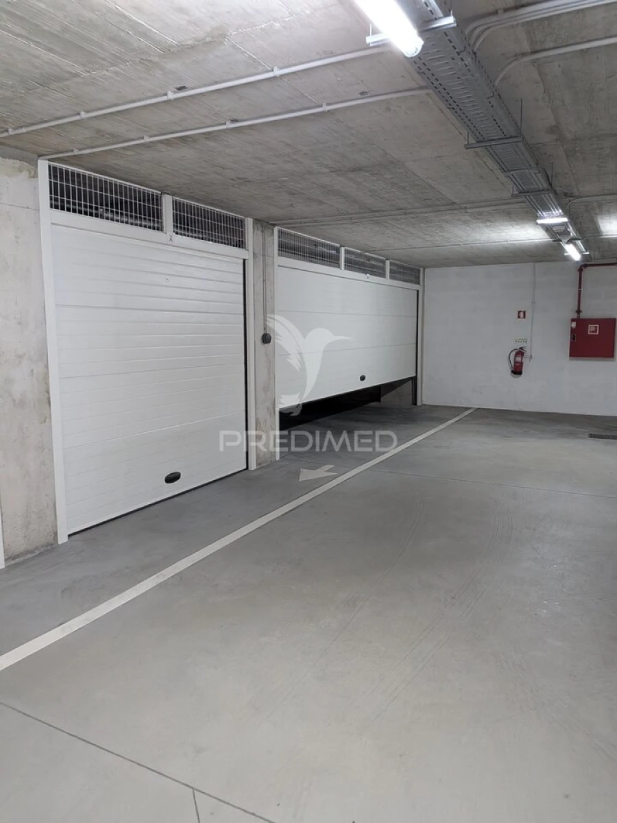 Apartamento T2 para Venda em Vila Nova de Famalicão e Calendário Foto 23