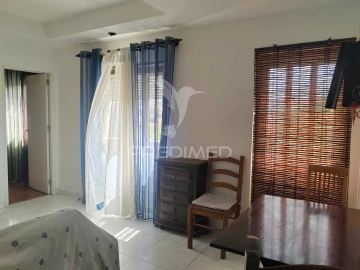 Moradia T3 para Venda em Santa Maria, São Pedro e Matacães