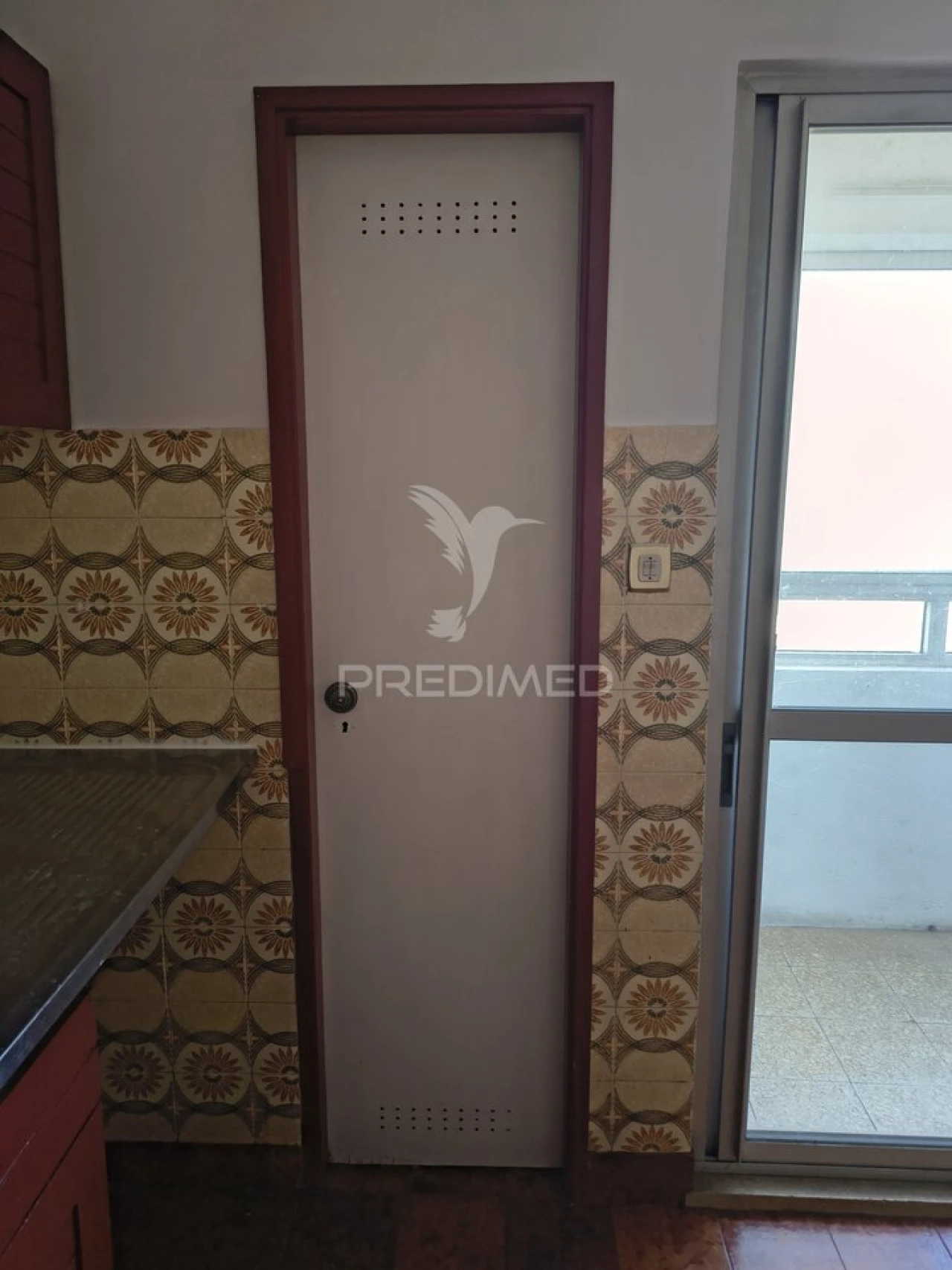 Apartamento T3 para Venda em Santo António dos Cavaleiros e Frielas Foto 6