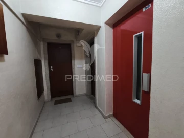 Apartamento T2 para Venda em Corroios