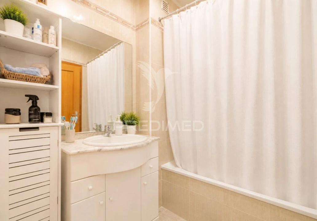 Apartamento T2 para Venda em Alfena Foto 24