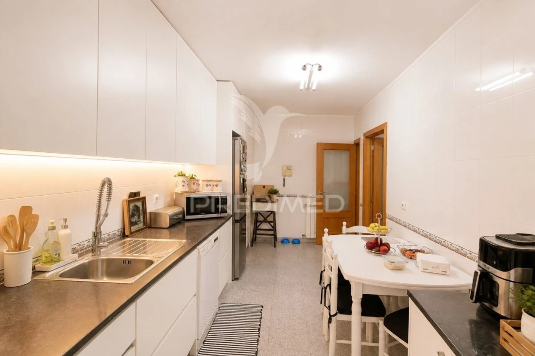 Apartamento T2 para Venda em Alfena Foto 15