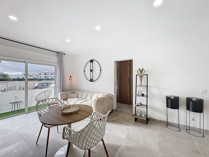 Apartamento T0 para Venda em Albufeira e Olhos de Água Foto 4