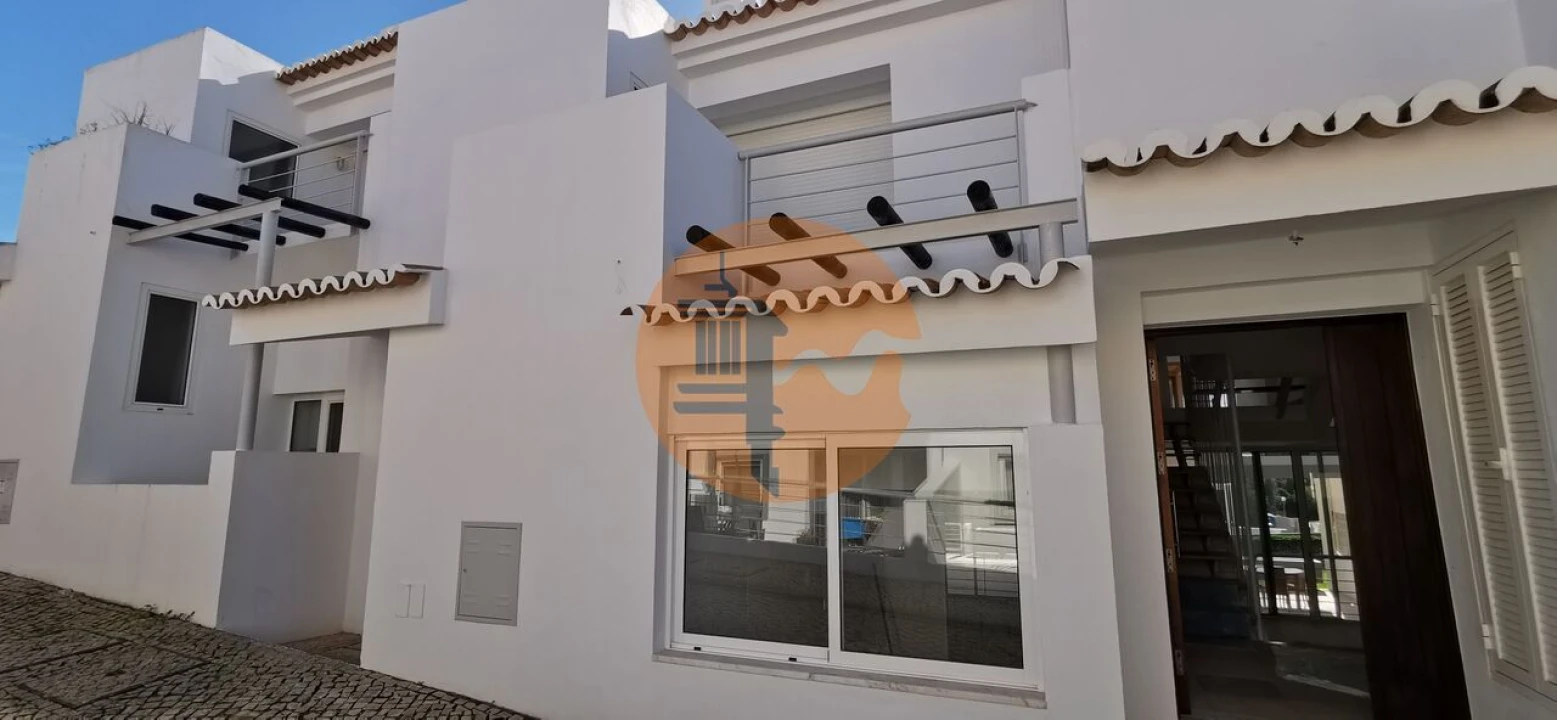 Moradia T2 para Venda em Lagoa e Carvoeiro Foto 2