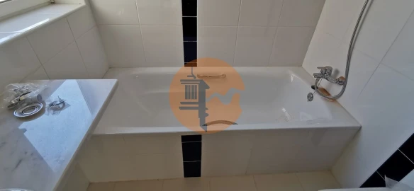 Moradia T2 para Venda em Lagoa e Carvoeiro