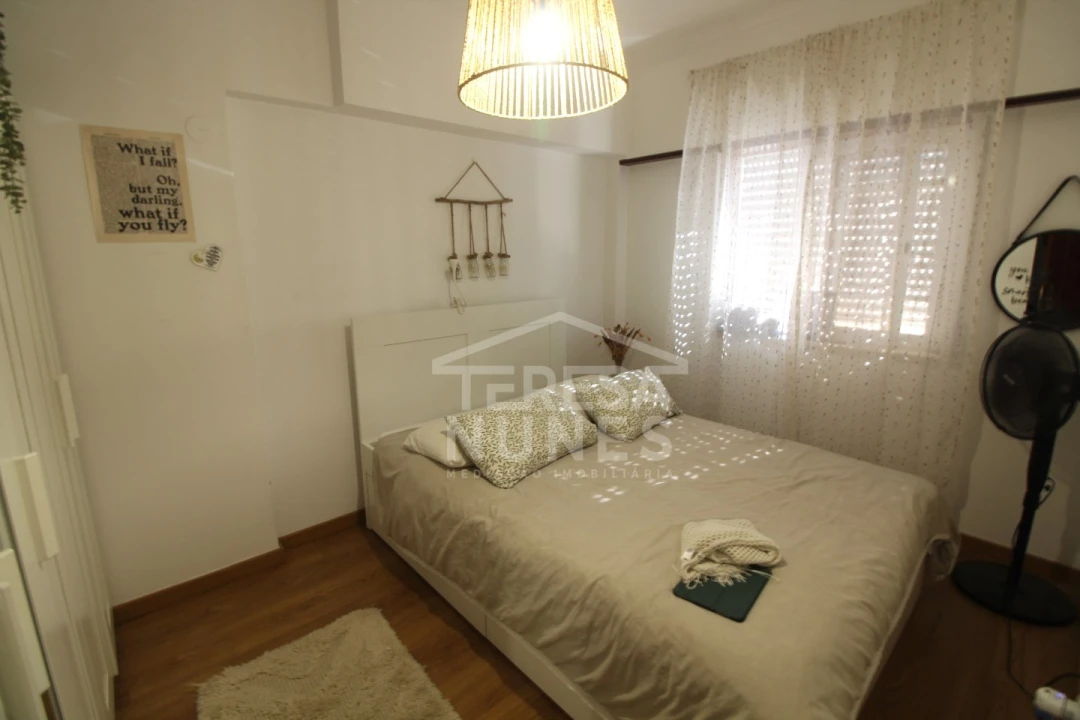 Apartamento T2 para Venda em Quinta do Conde Foto 5