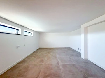 Moradia T4 para Venda em Lagos (São Sebastião e Santa Maria)